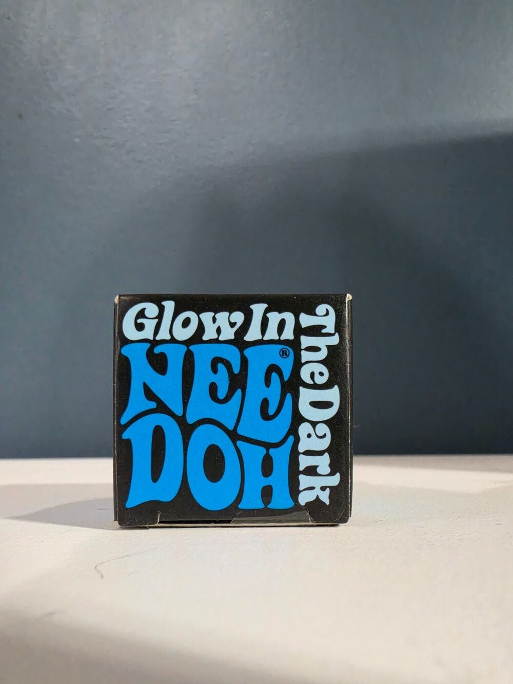 NeeDoh Glow In The Dark MINI BLUE Schylling Groovy Glob Squishy NEW IN BOX
